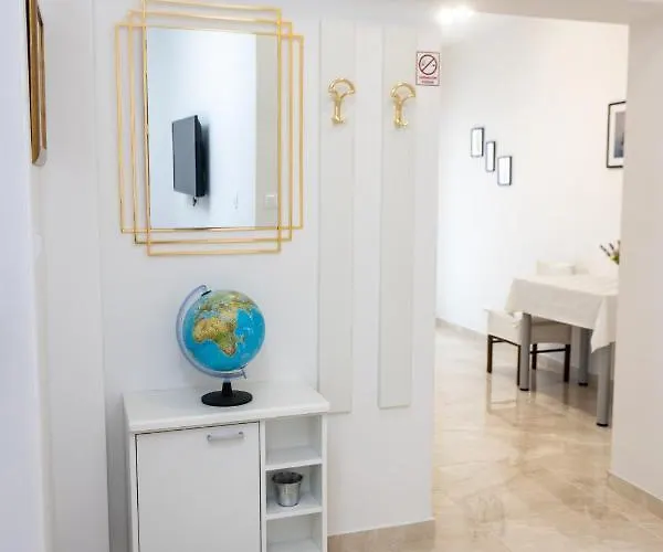 Апартаменти Oleander Спліт