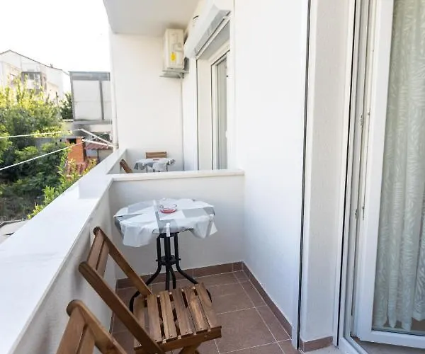 Διαμέρισμα Oleander Σπλιτ